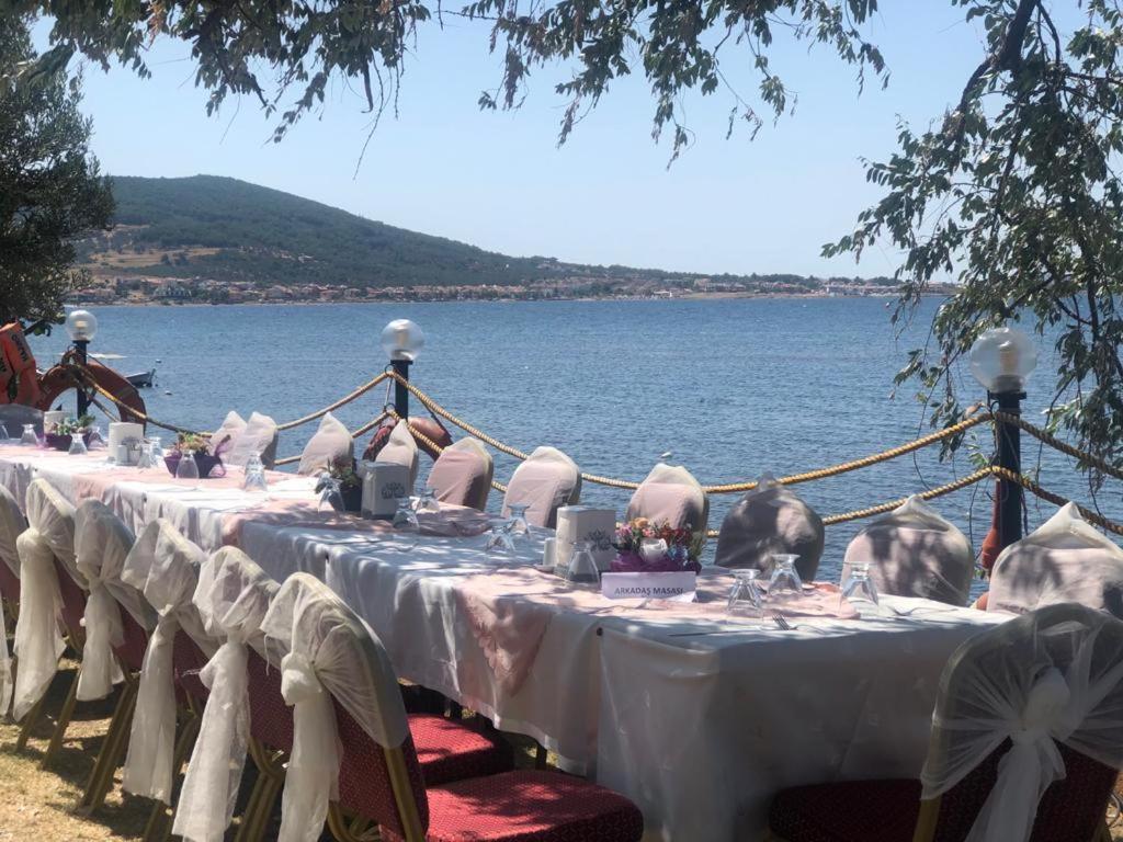 Cunda Asiyan Otel Ayvalı Exterior foto
